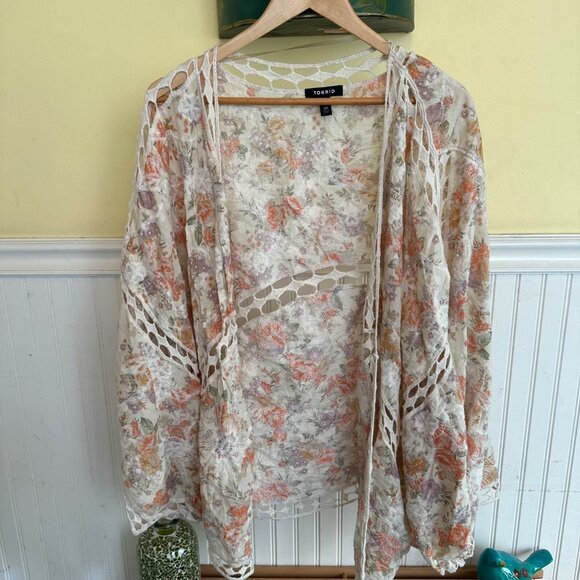 Torrid Floral Lace Open-Front Kimono 3/4 Size 100% Cotton Lightweight Boho Style - Picture 1 of 6